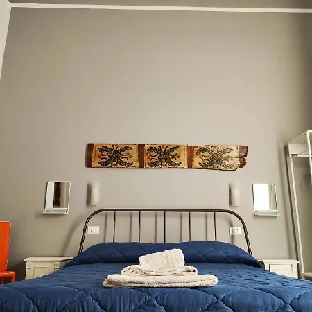 Kalsa Affittacamere 2*