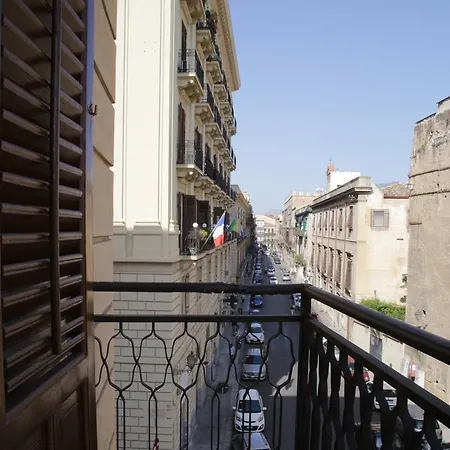 ゲストハウス Kalsa